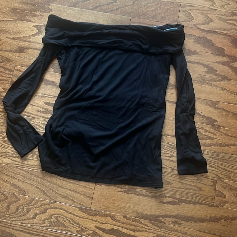 WHBM off the shoulder top SIZE XXS, NWOT